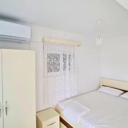 Dias Shtepi Pushimi 2 Appartamento Ksamil